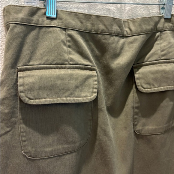 OshKosh B'gosh Olive Midi Skirt - Picture 4 of 8